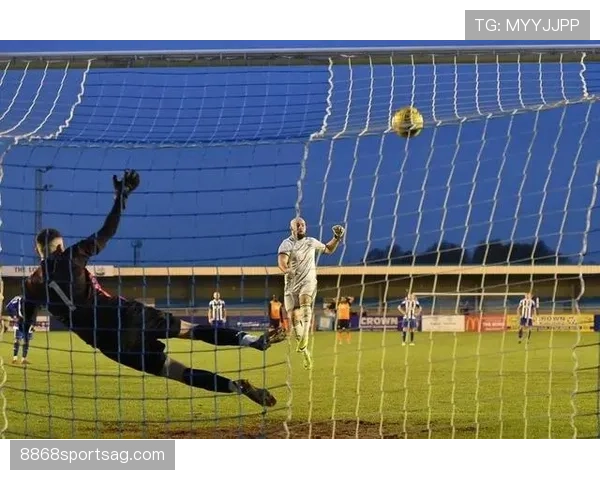 罚球队员违规为何有时不重罚？规则拆解点球判罚边界