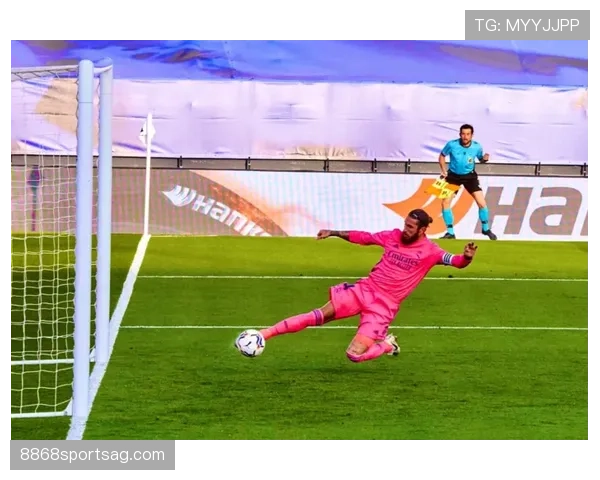 皇马更衣室权力格局出现调整迹象，球队内部竞争格局面临阶段变化